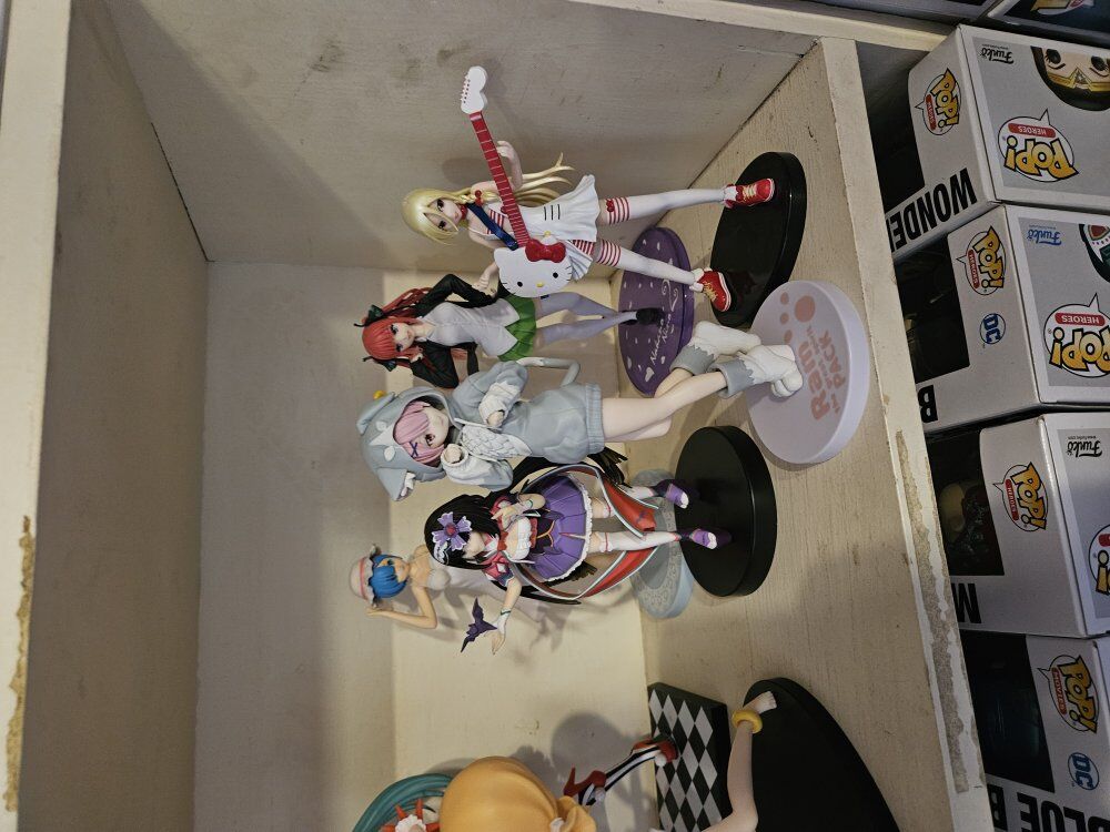 anime figures