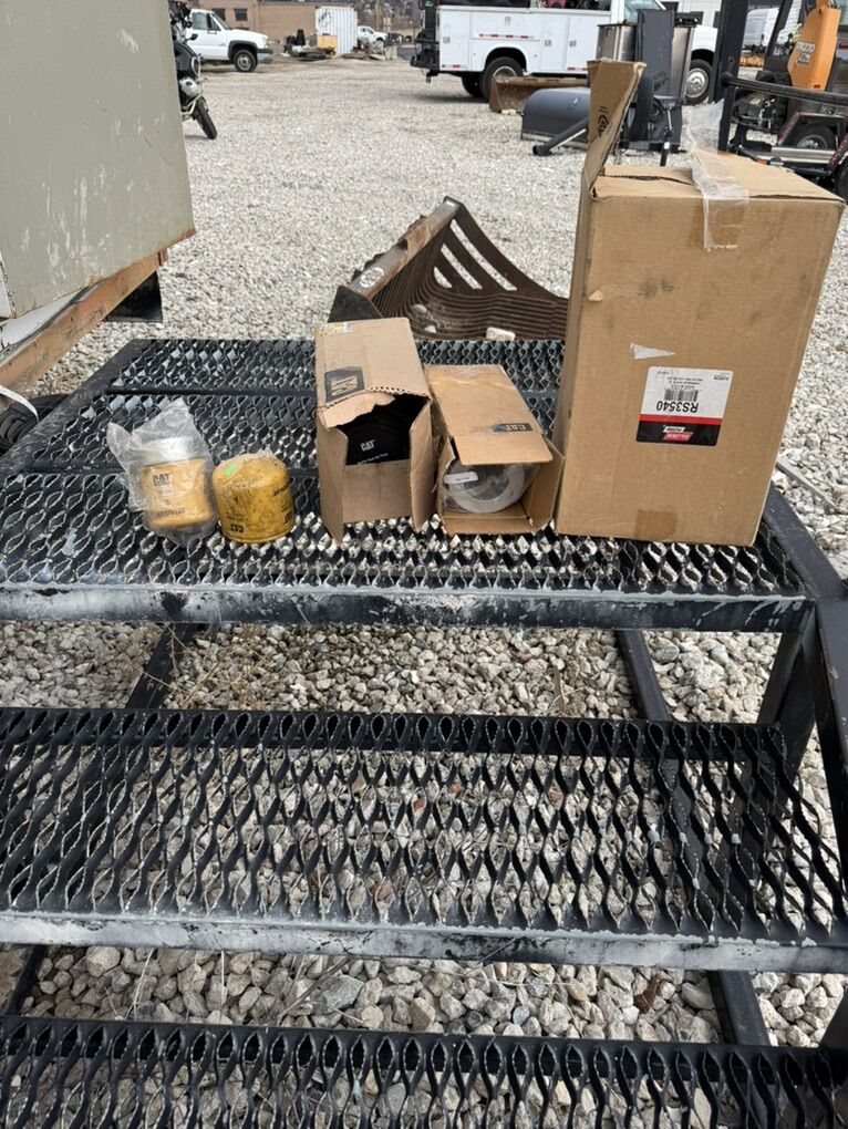 Air Filter, Oil Filter, Fuel Filter Cat 305 Mini X