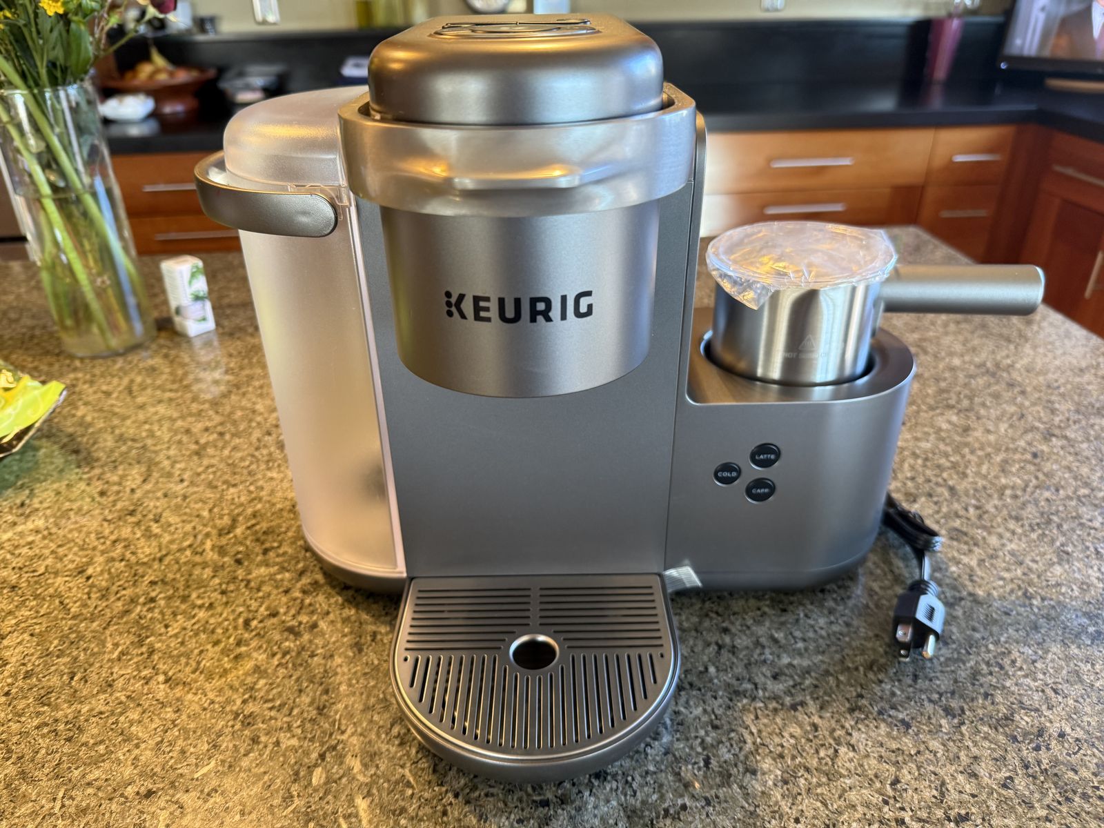 New Keurig Cafe K84 Coffee Latte Capuccino Maker