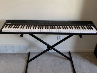 Popular 88 Key Touch-Response Digital Piano