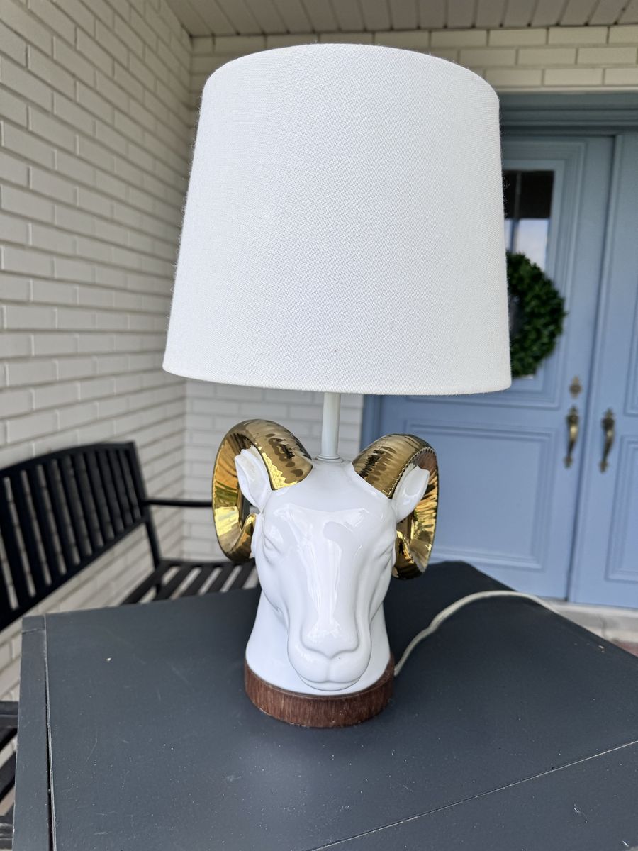 Ceramic Ram Head Table Lamp w/ Gold Horns & White Shade