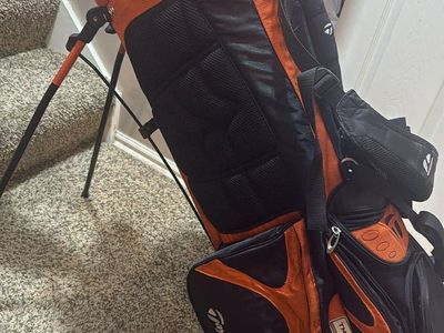 Taylor made golf bag with stand
