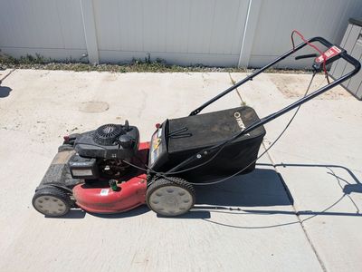 Troy-Bilt Gas Lawn Mower with Honda GCV160 Engine and Grass Bag