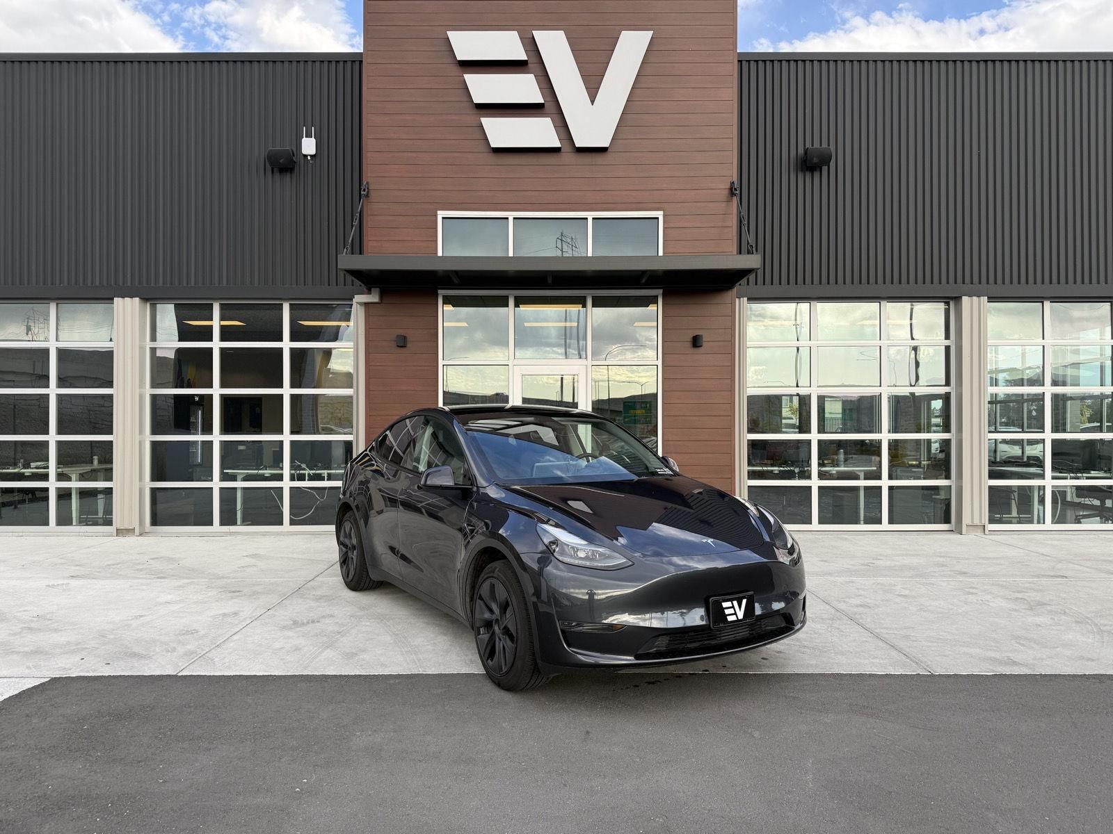 2024 Tesla Model Y Long Range