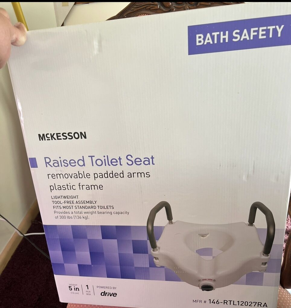NEW In Box Raised Toilet Seat 5