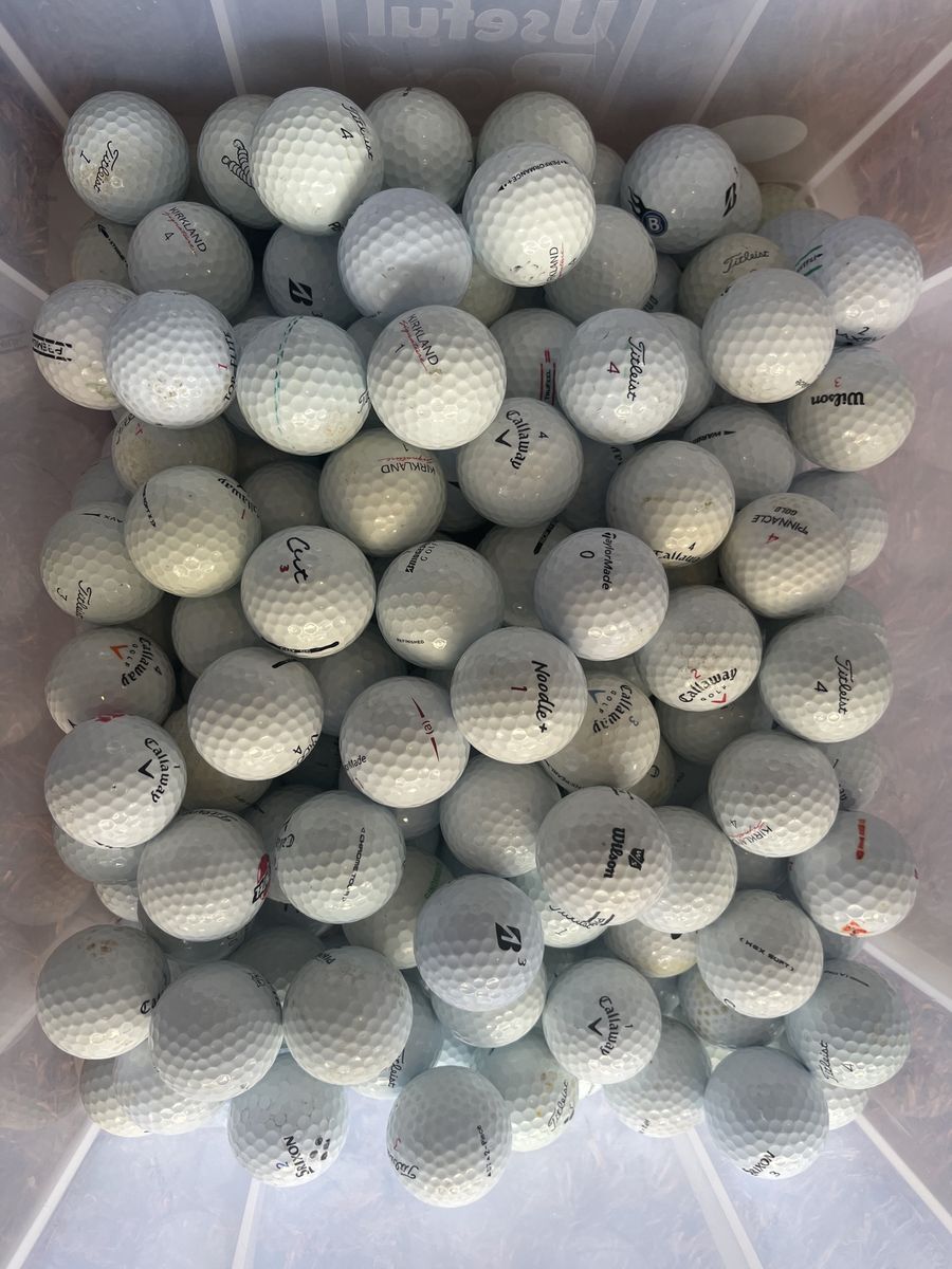 Mixed Used Golf Balls - Callaway, Titleist, Wilson, Kirkland, Pinnacle - Over 100 Count
