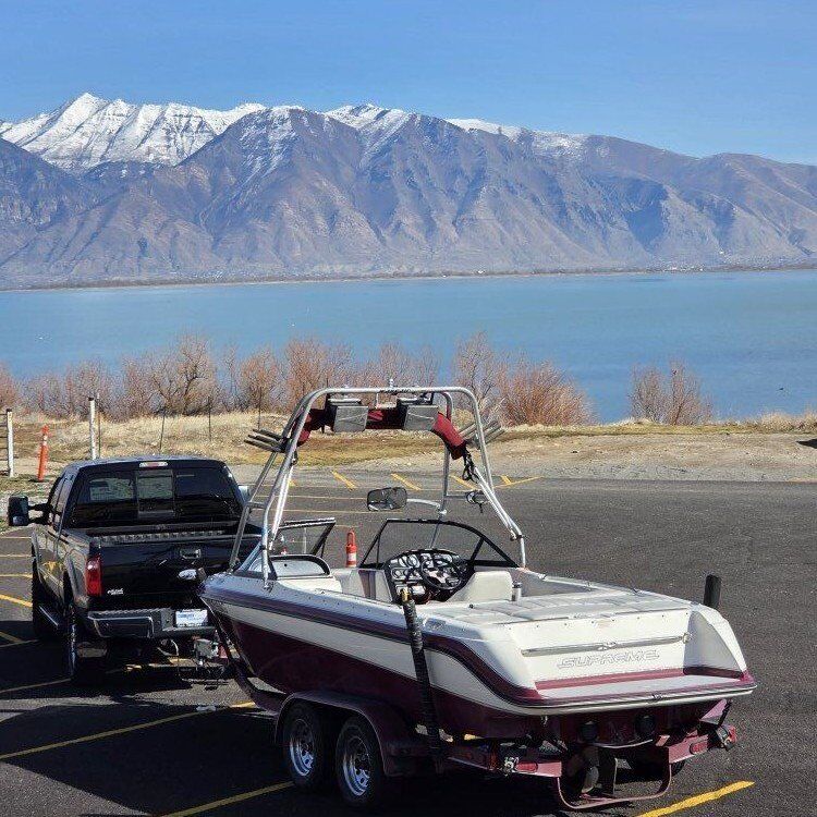 2001 supreme wake/surf boat