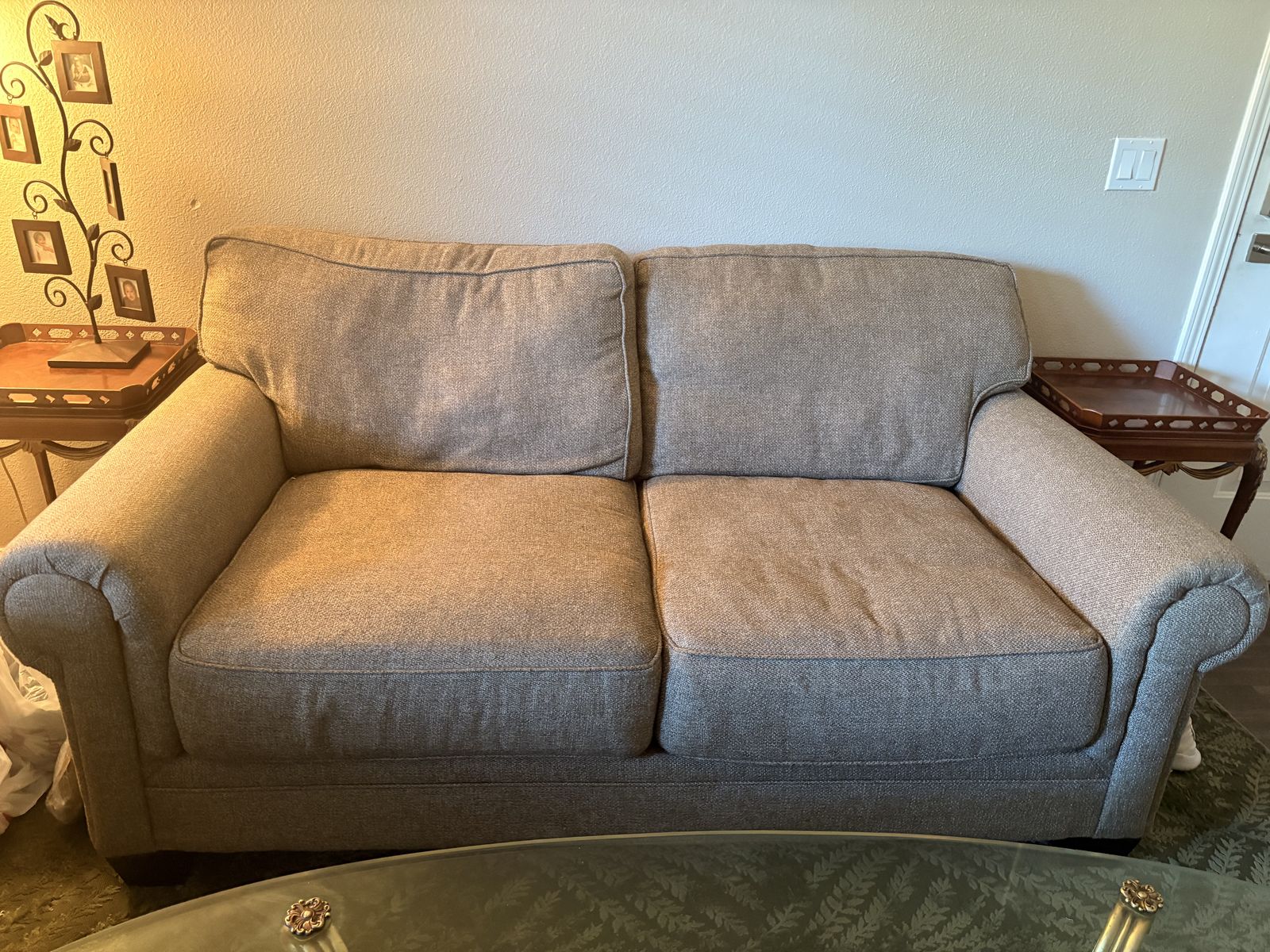 Main image 3