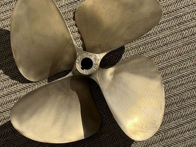 Prop - 14.25 X 14 VC OJ 1&1/8