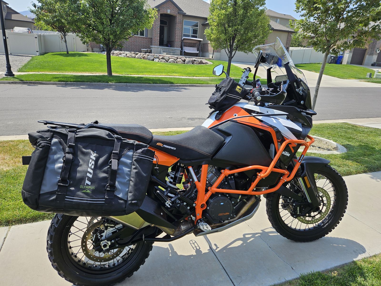2019 KTM 1290 SUPER-R ADVENTURE