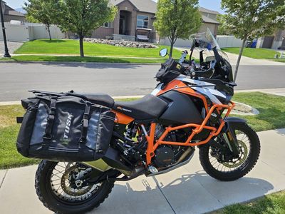 2019 KTM 1290 SUPER-R ADVENTURE