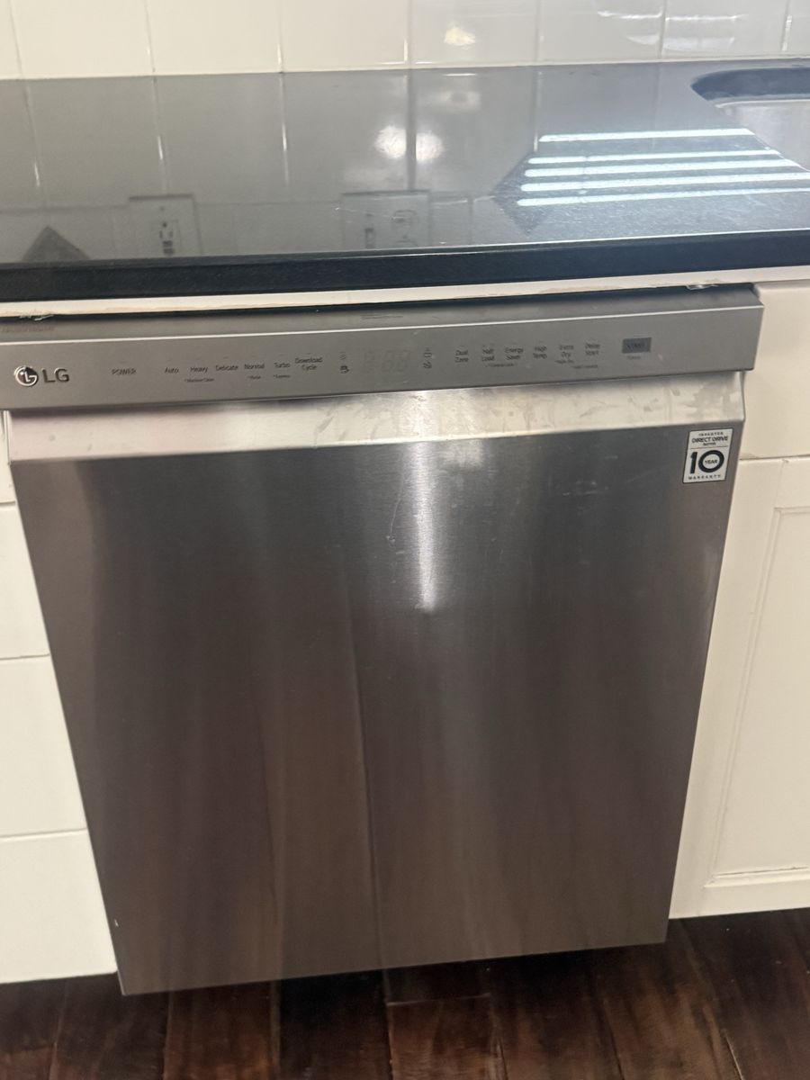 LG Built-In Dishwasher only 3 years old
