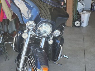 Harley-Davidson Electra Glide Ultra Classic FLHTCU (2012) - Only 33,402 Miles, Excellent Condition
