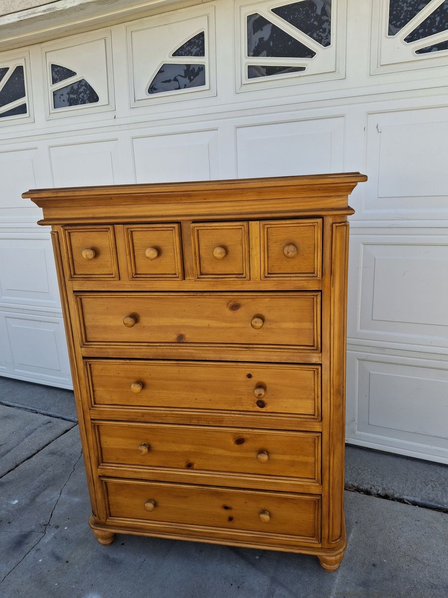 original hardwood 6 drawers dresser/jason