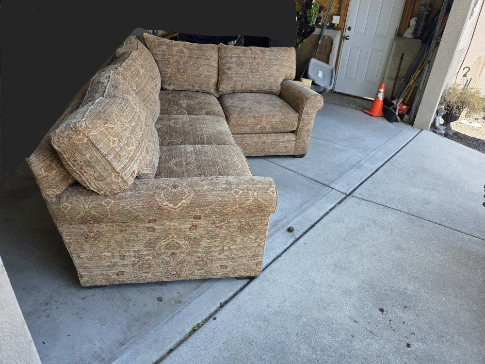 Main image 5