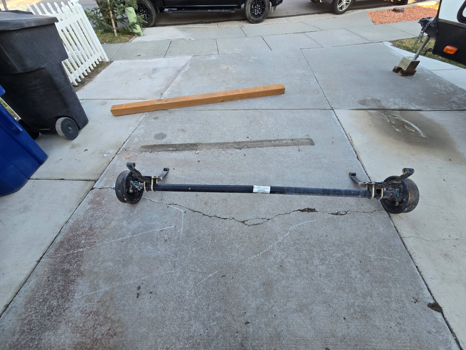 AXLES  FOR TRAILER COMPLETE WITH SPRING, HUB, ELECTRIC BRAKES