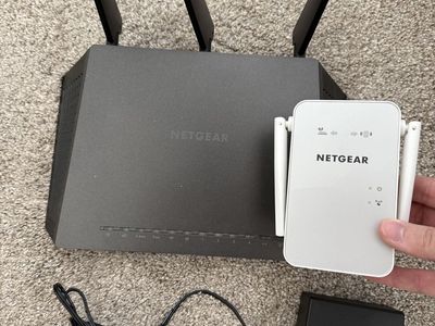 NETGEAR Nighthawk Router and Extender