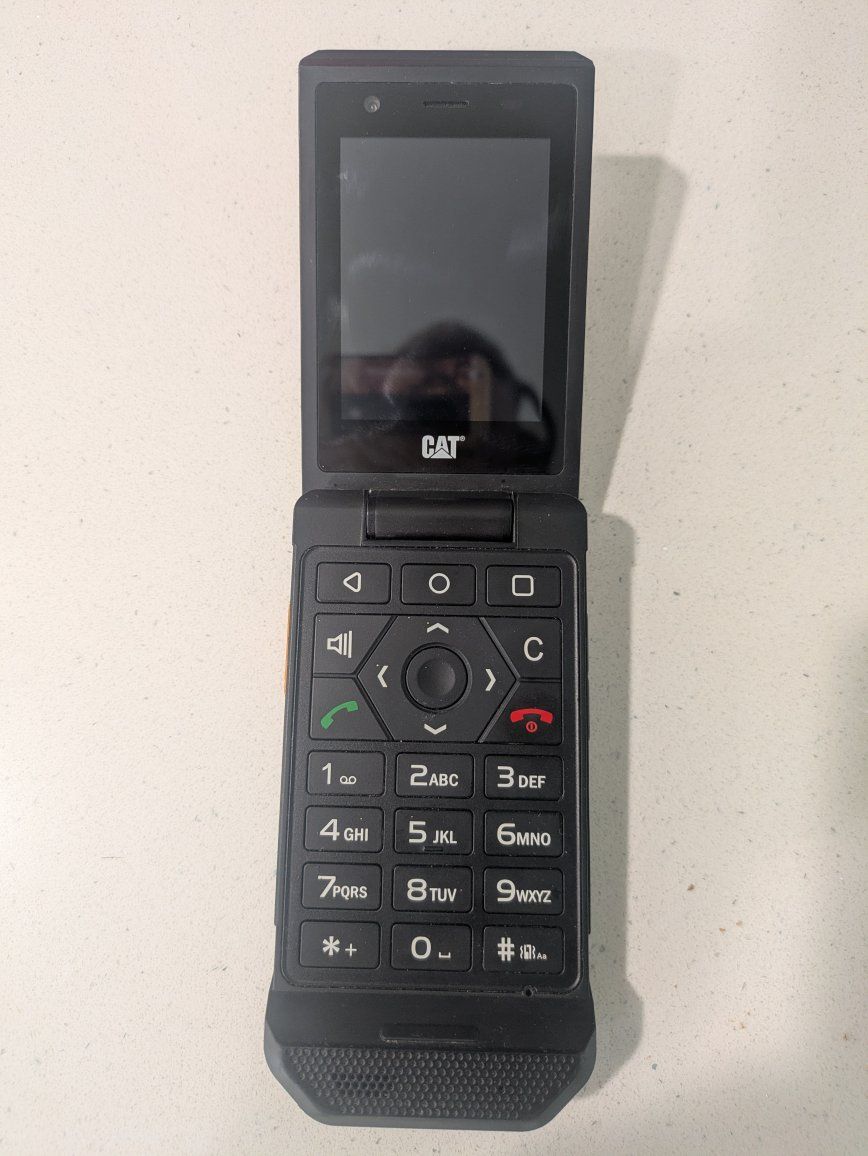CAT S22 Flip Phone 2.8"  with sim card Touchscreen & Physical Buttons, IP68 Waterproof, Drop & Dustproof,