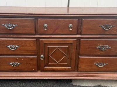 Solid dresser
