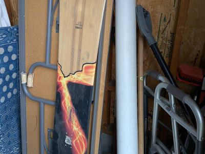 Aggression art 152 snowboard