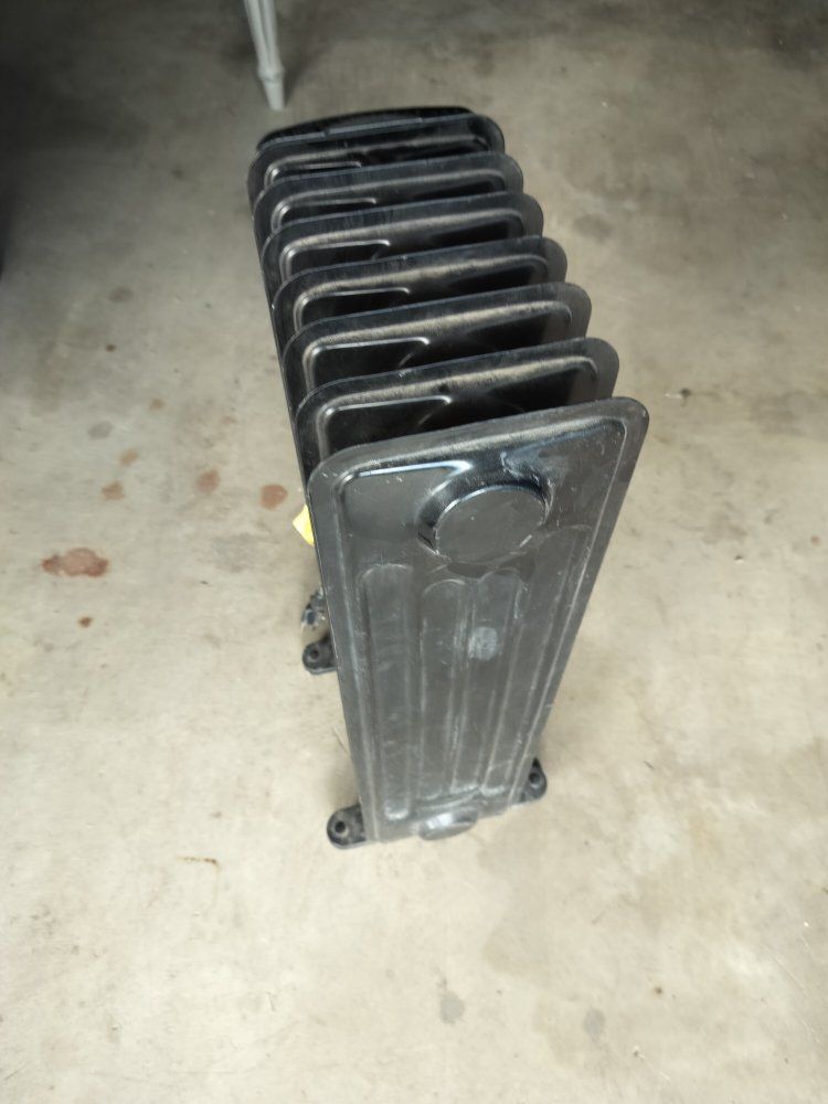 Main image 3