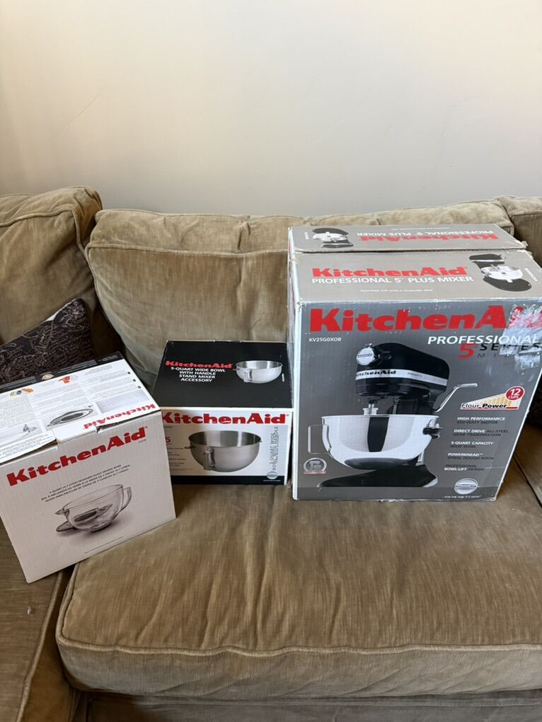 KitchenAid Professional 5 Plus Series Bundle