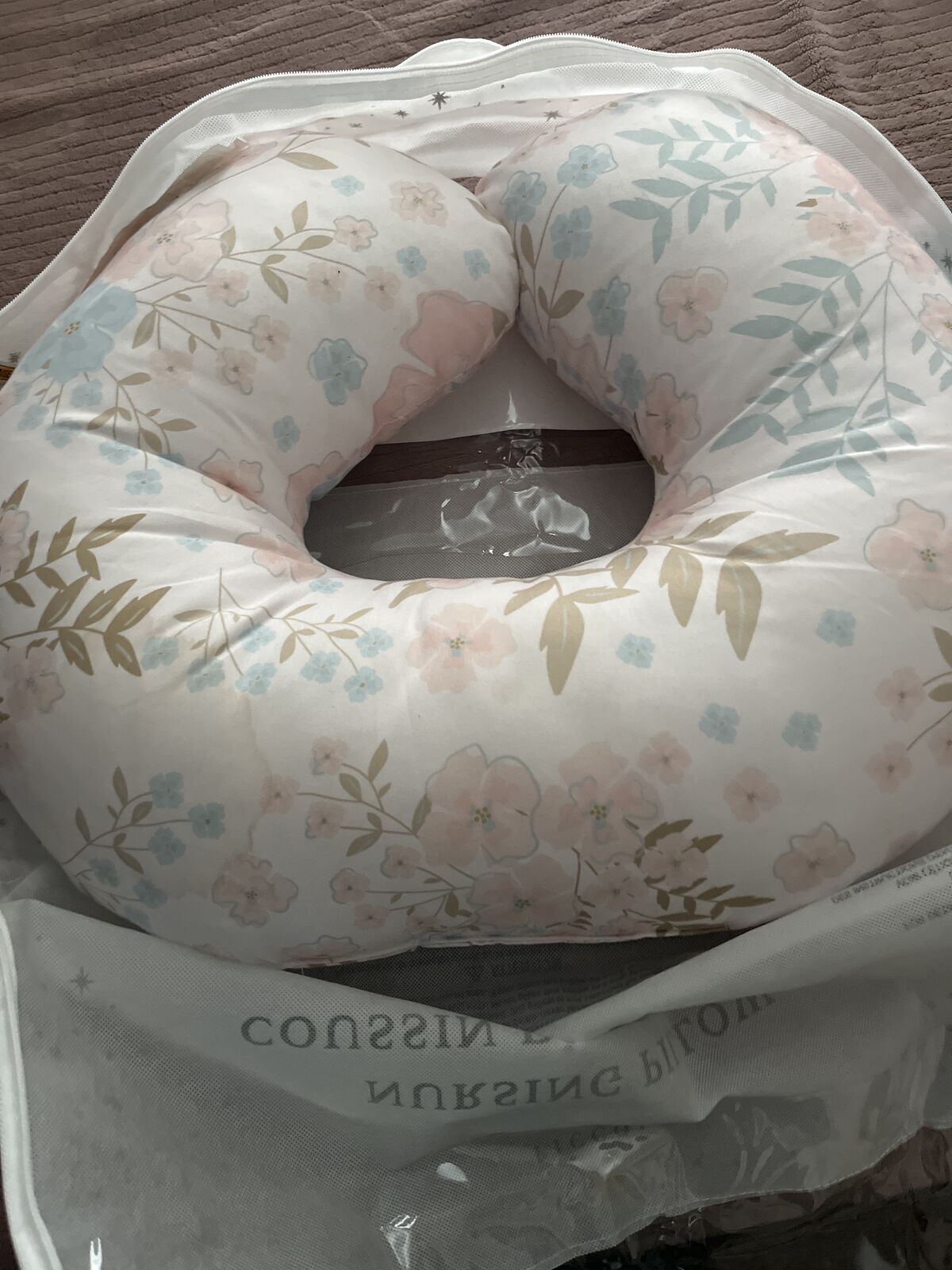 New nursing pillow