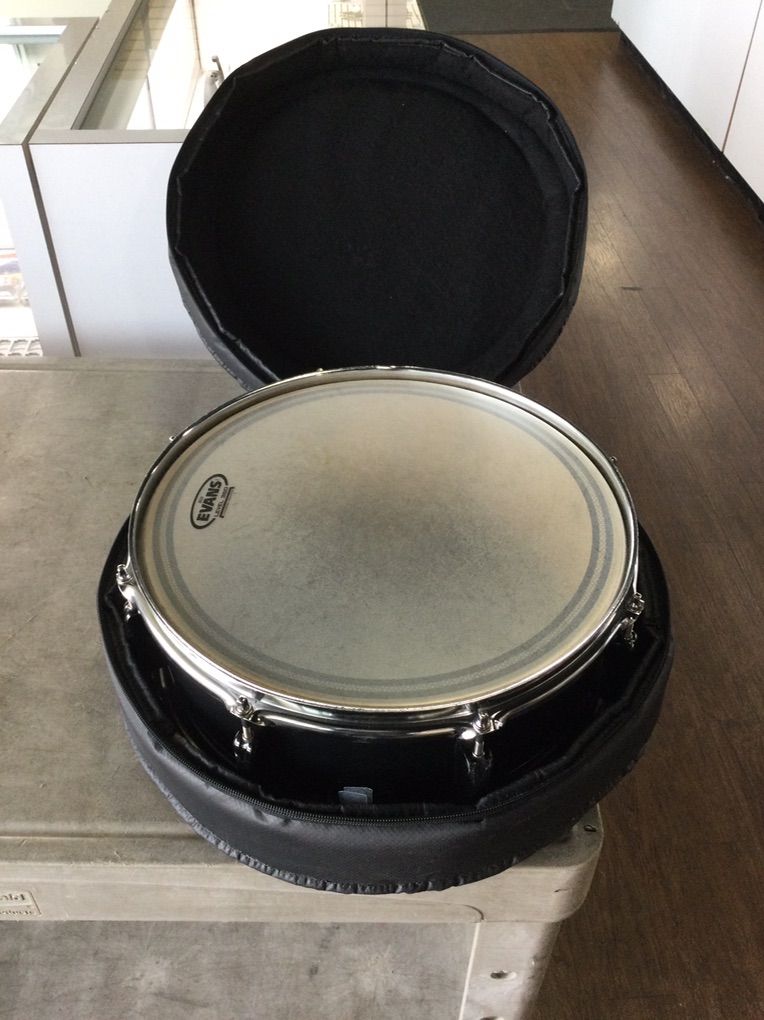 Pearl Snare.    #E75014684