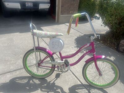 Schwinn Girls 20' Bike