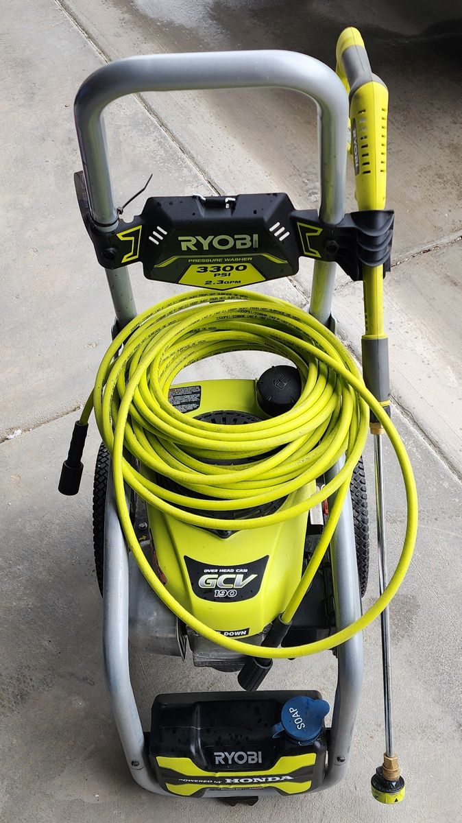 Pressure Washer: Ryobi 3300 PSI with Honda GCV 190 motor