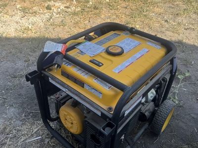 Firman T07571 9400W Peak 7500W Running Tri-Fuel Portable Generator (Gas, LPG, NG)
