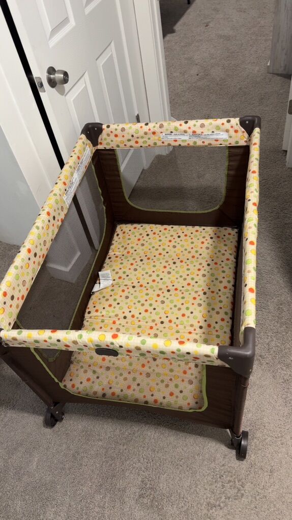 Baby Play Pen