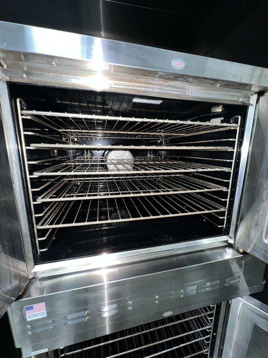 Commercial Oven