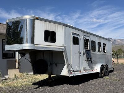 4 Horse Weekender Horse Trailer
