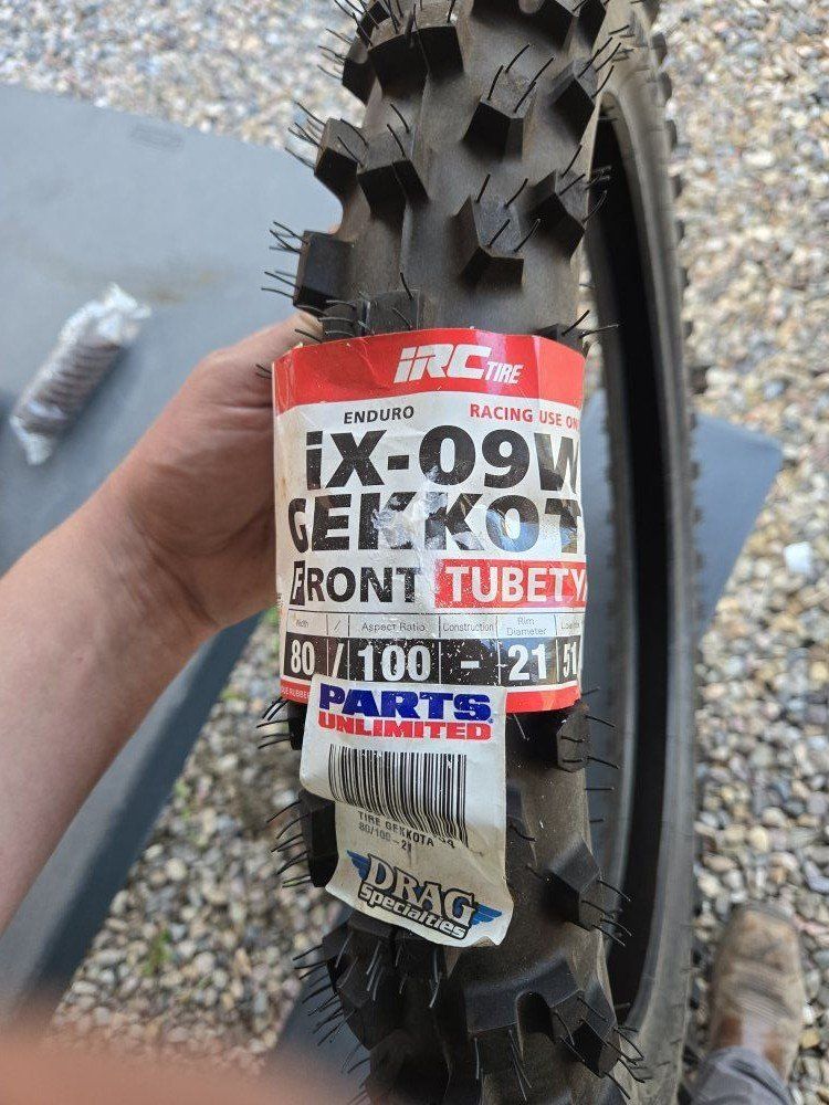 Ix-09W 80/100/21 dirt bike tire