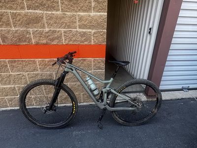 2021 Scott Spark 930 Mountain Bike - Size Medium with Extras