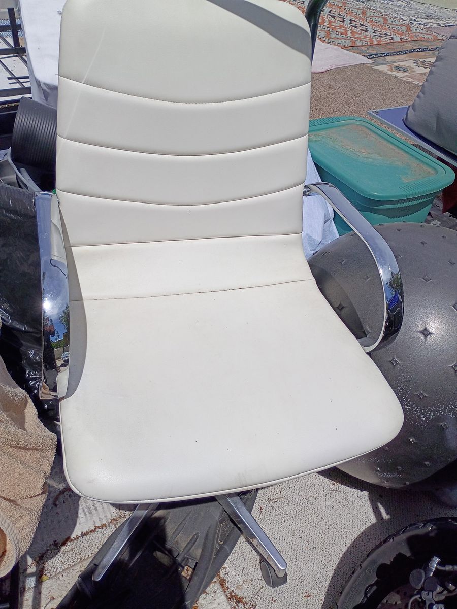 White Faux Leather Office Chair with Chrome Arms and Rolling Base - Modern Design