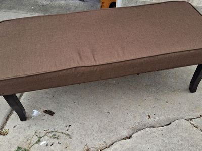 comfy bench