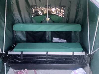 Ice fishing tent