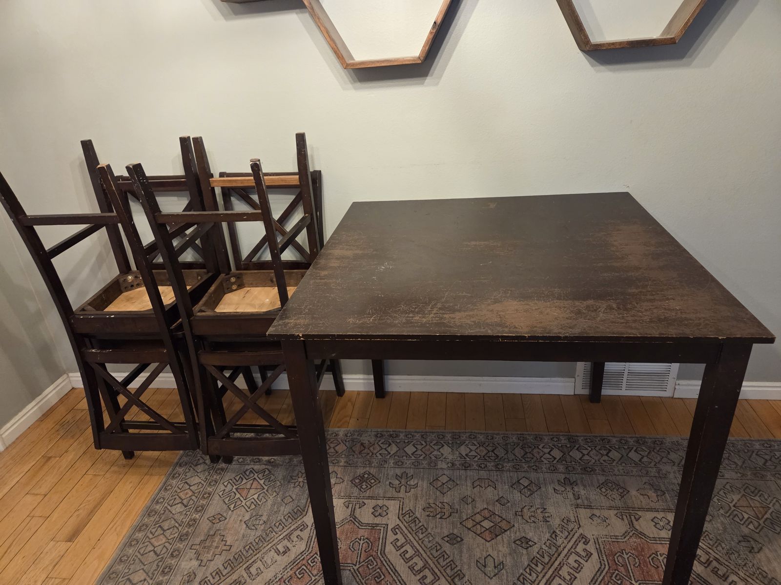 Kitchen table solid walnut w/4chairs