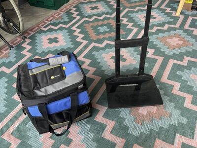 CI Sport Medium Sized Cooler Bag with Rolling Cart