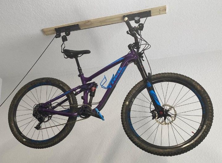 NEW BIKE HOIST / LIFT