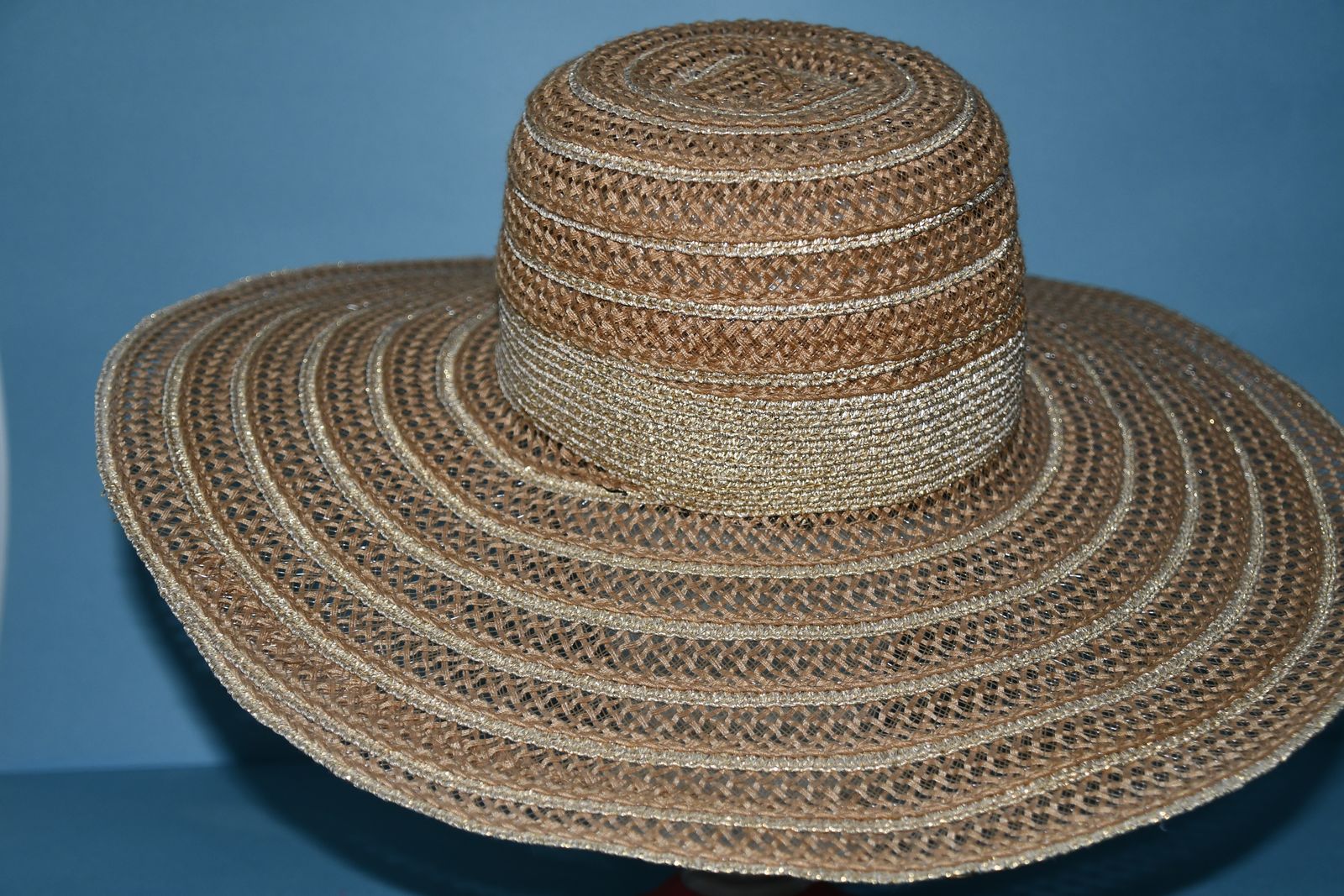 CUTE LIGHTWEIGHT SUMMER SUN HAT ~ A LITTLE SPARKLE ~ ADJUSTABLE ~ BRIM LENGTH 5" ~ CUTE & CLEAN!