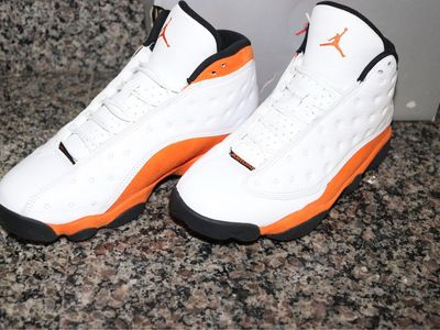 Air Jordan 13 Retro Starfish White Orange Black Basketball Shoes - Size 9