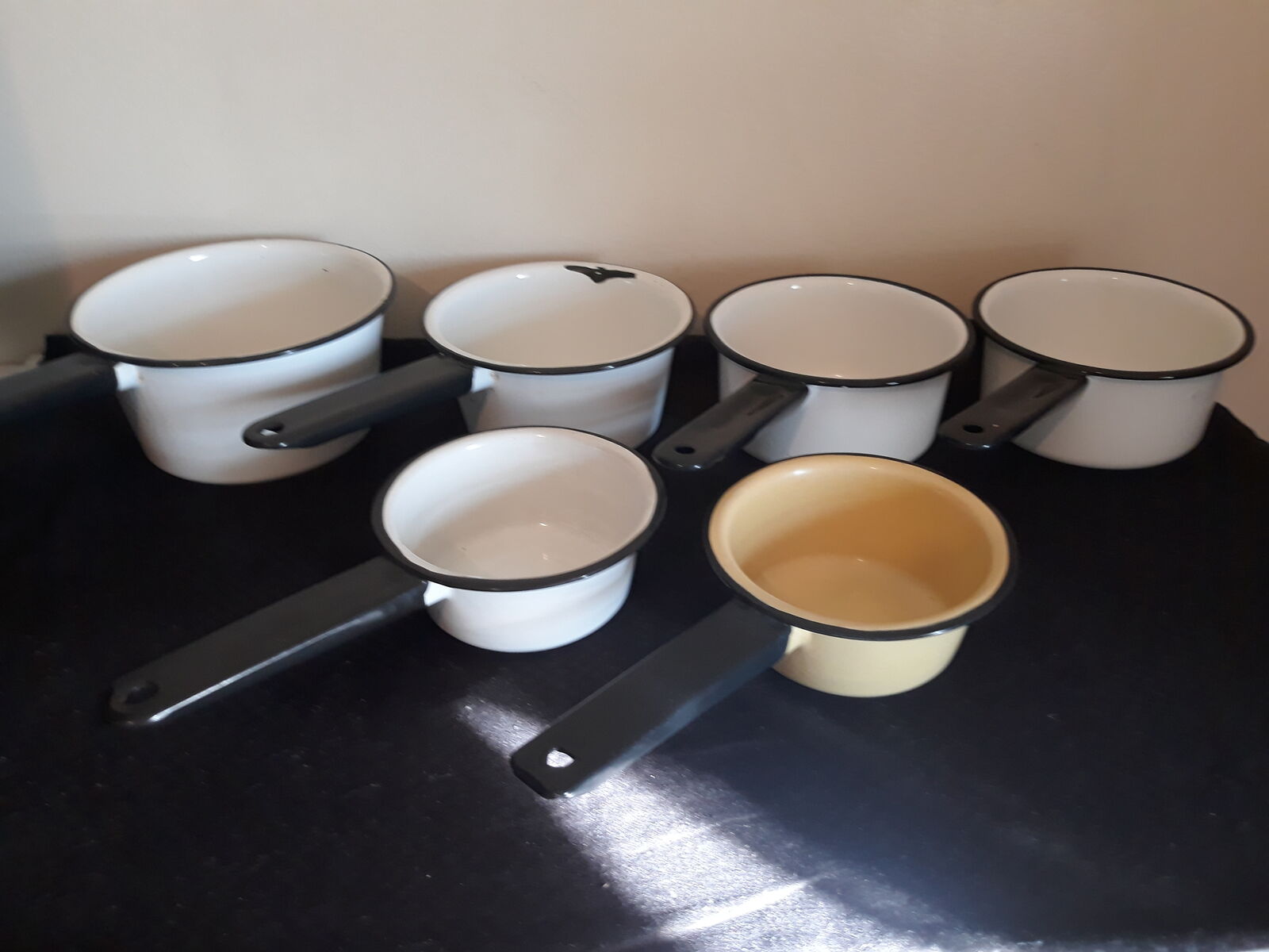 Lot of vintage enamelware pans