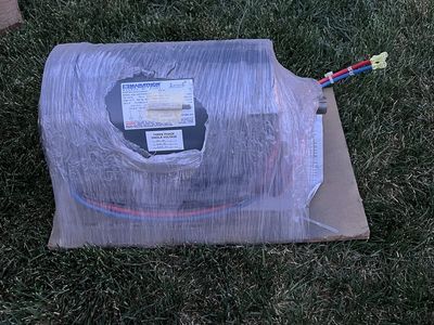 7.5 HP Marathon 3-Phase Electric Motor - Industria