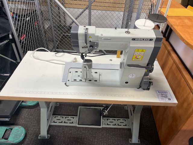 Industrial Sewing Machine - Highlead HG9910-B with Assembled Table and Motor - Post-Bed Compund Feed Lockstitcher with Roller