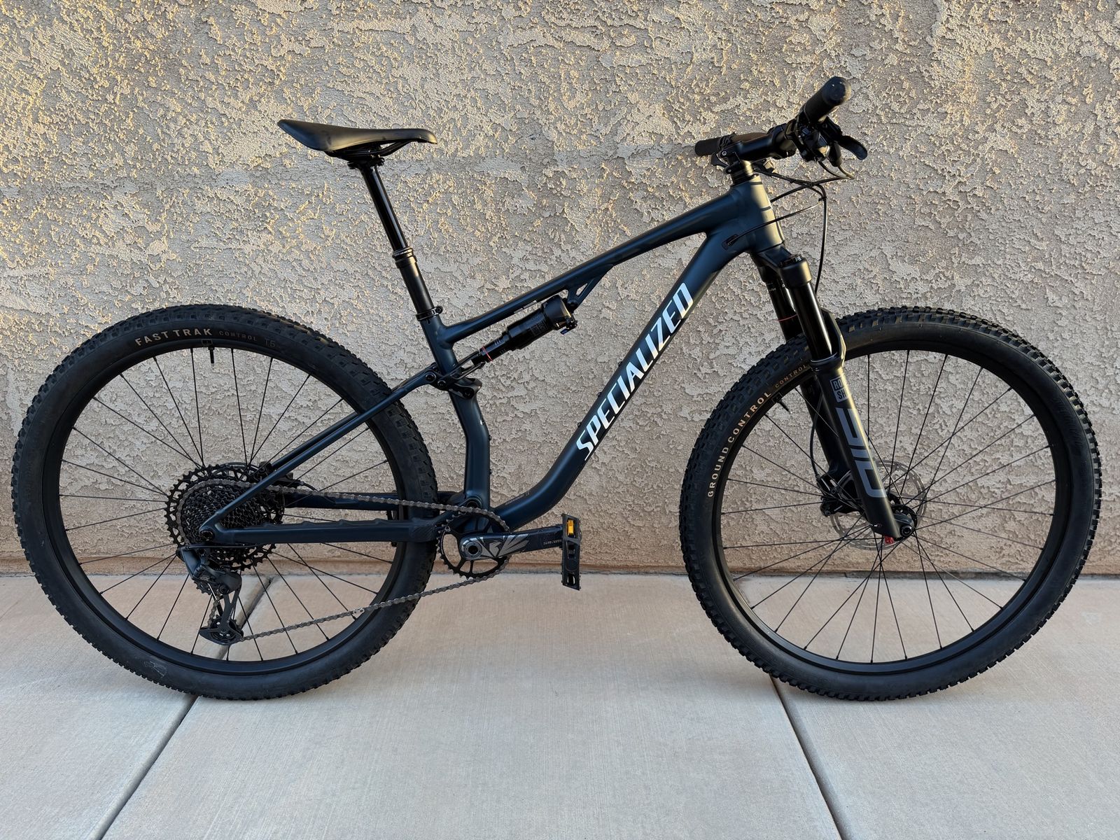 Specialized Chisel Comp FS - Medium Frame - Rock Shox SID - Perfect Condition