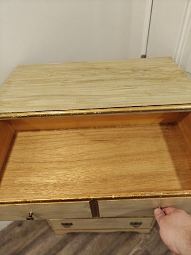 Main image 4