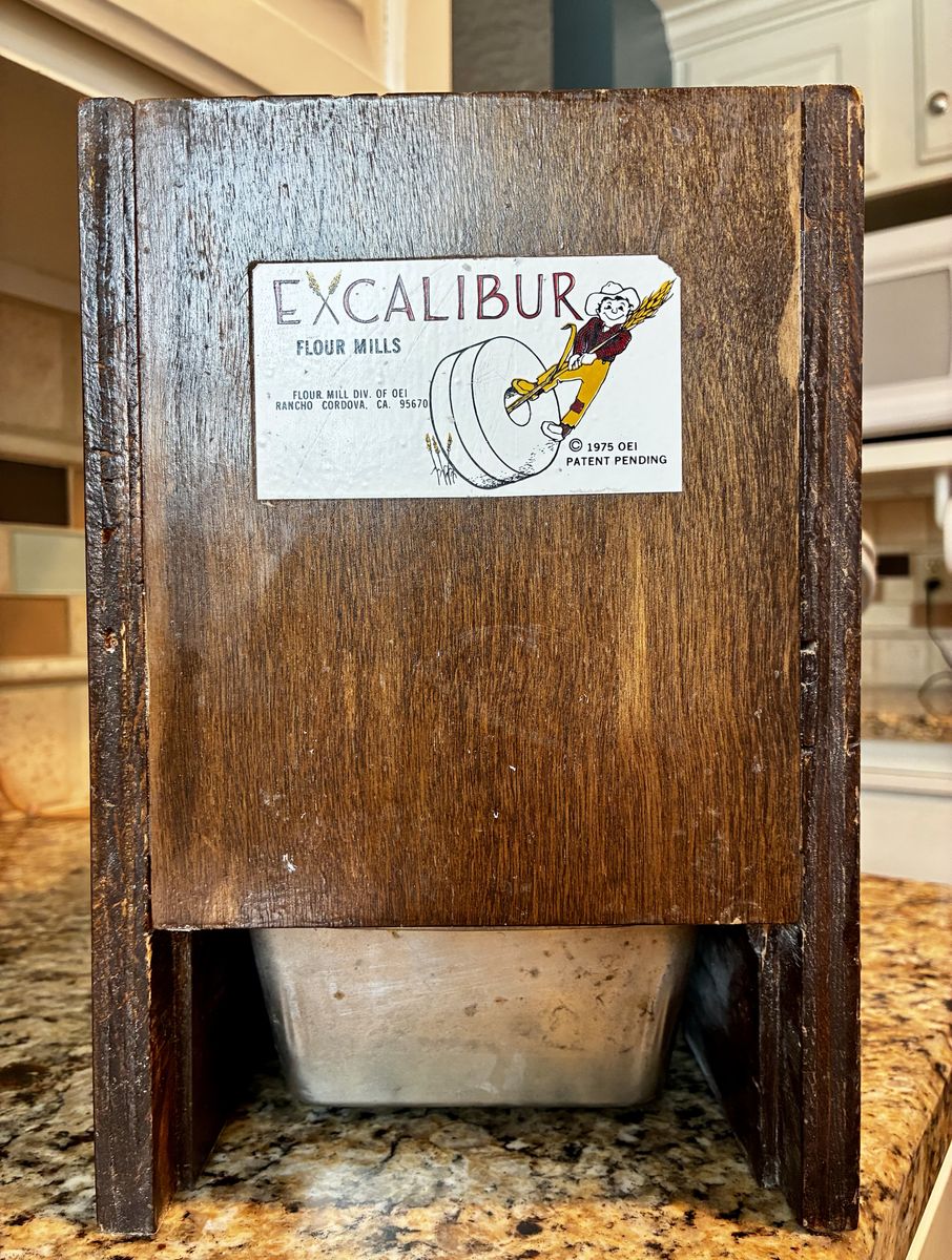 Excalibur Flour Mills 1975 Vintage Wood Grain Electric Grain Grinder Mill